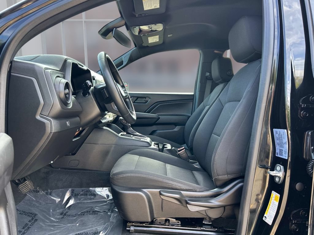 Used 2023 Chevrolet Colorado W/T RWD image 19