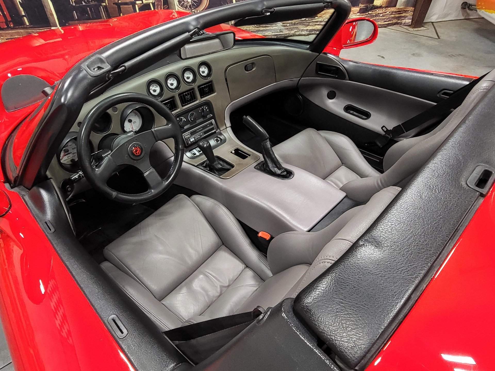 Used 1994 Dodge Viper RT/10 image 13