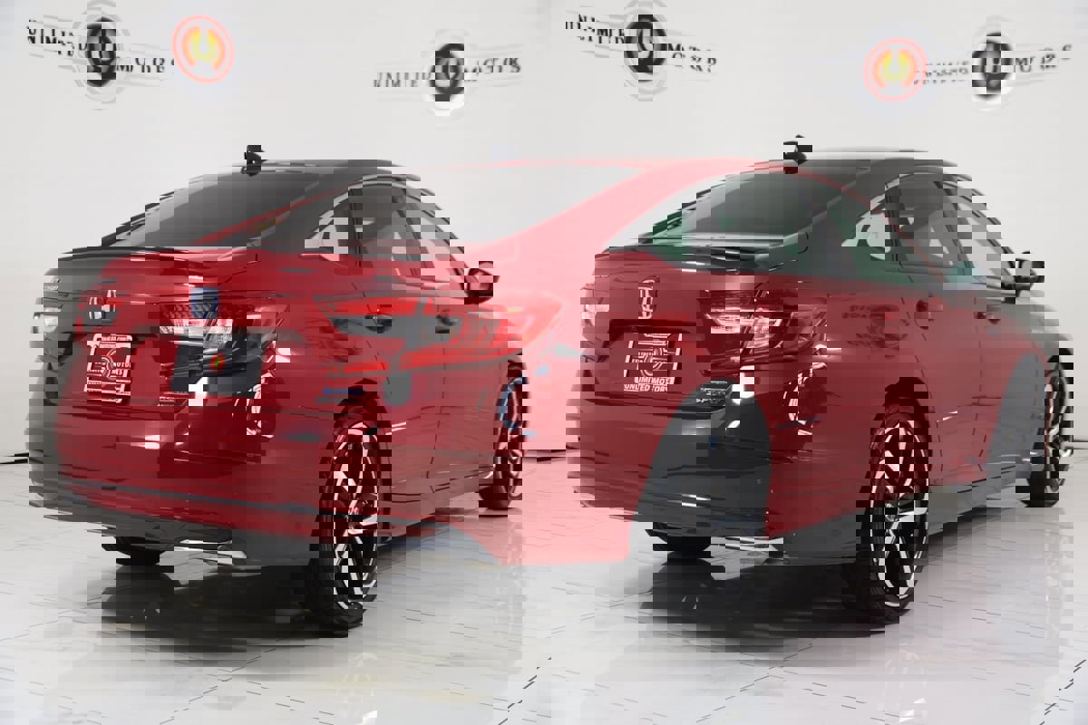 Used 2022 Honda Accord Sport image 3