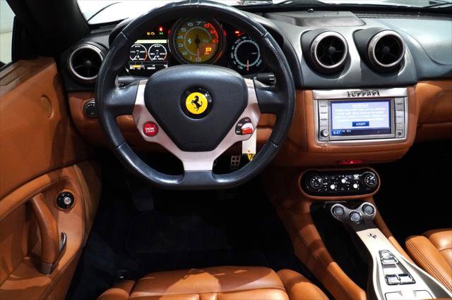 Used 2012 Ferrari California image 30