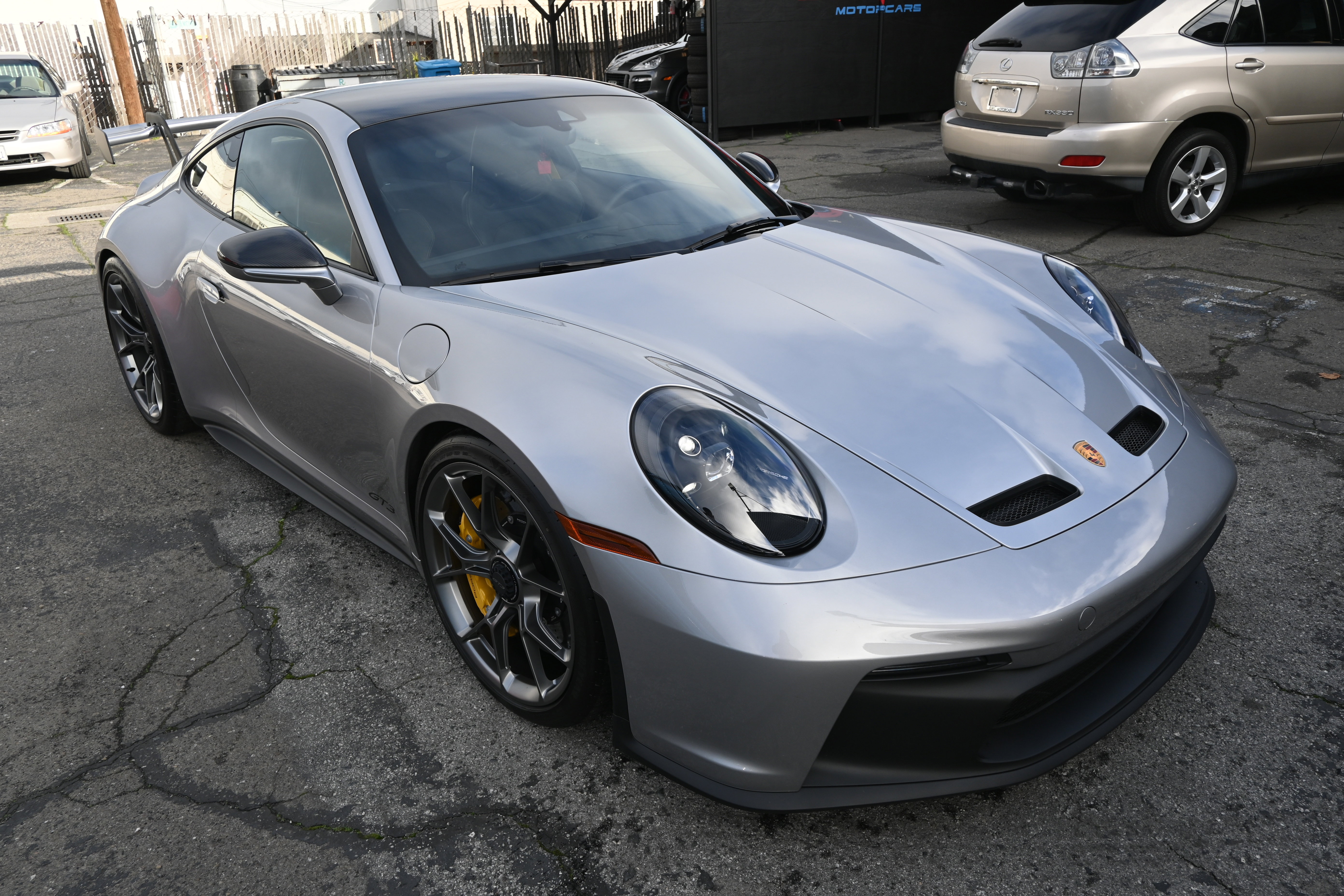 Used 2022 Porsche 911 GT3 RWD image 11