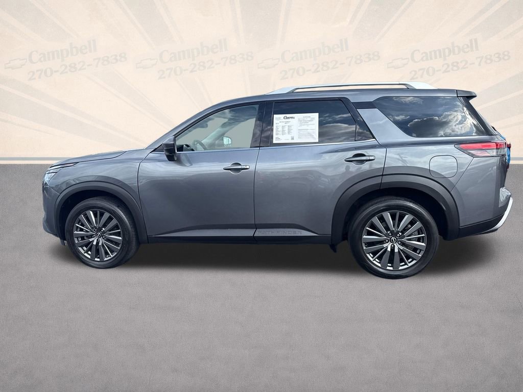 Used 2024 Nissan Pathfinder SL w/ SL Premium Package image 2
