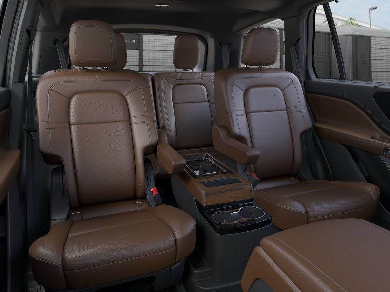 New 2026 Lincoln Aviator Reserve AWD/4WD image 11