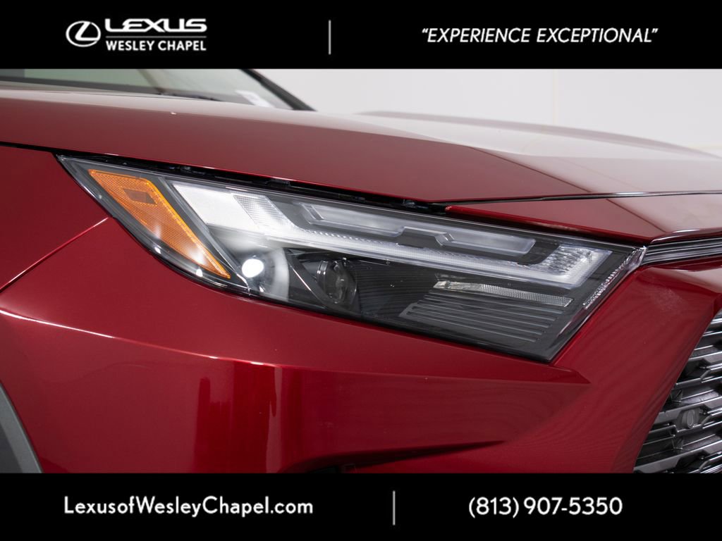 Used 2022 Toyota RAV4 Limited FWD image 3