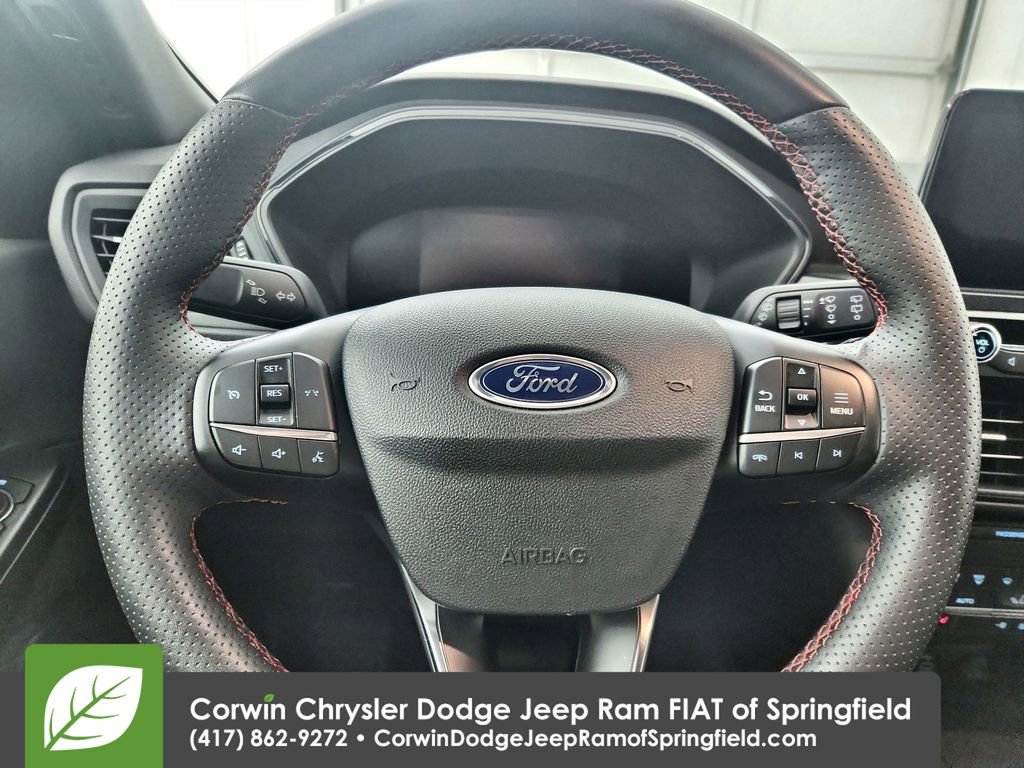 Used 2025 Ford Escape ST-Line Select image 22