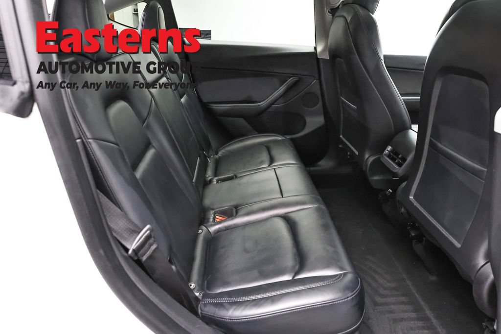 Used 2021 Tesla Model Y Long Range AWD/4WD image 17