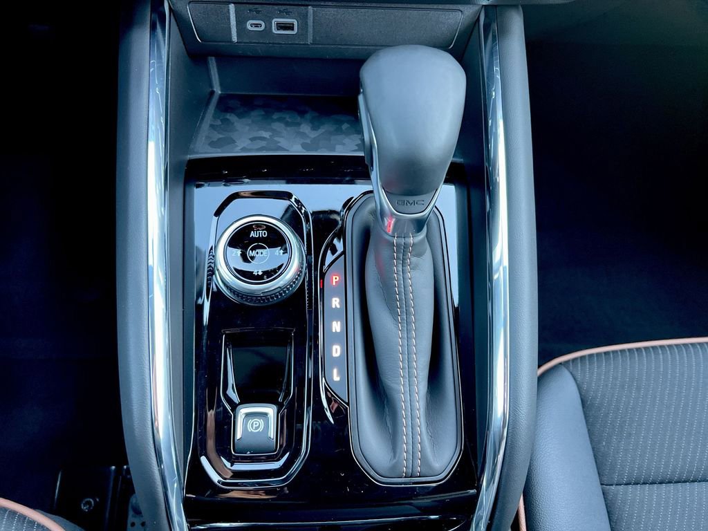 Used 2024 GMC Canyon AT4 w/ Canyon Safety Plus Package image 14