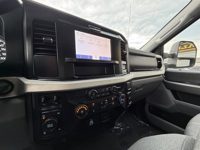 Used 2026 Ford F250 XLT AWD/4WD image 24