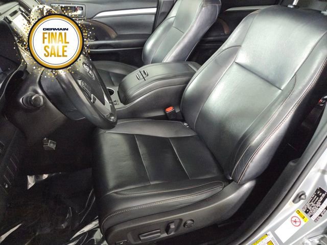 Used 2019 Toyota Highlander XLE image 16