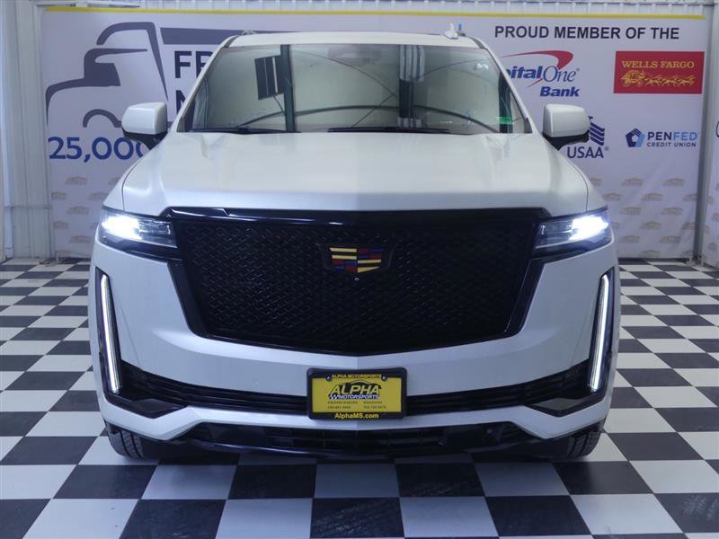 Used 2021 Cadillac Escalade Premium Luxury Platinum image 2