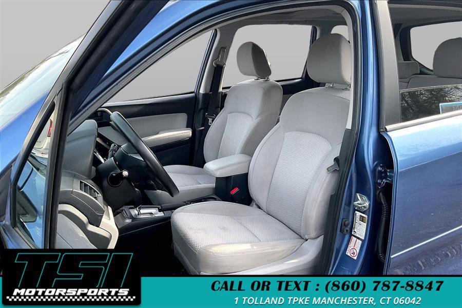 Used 2015 Subaru Forester 2.5i Premium AWD/4WD image 24