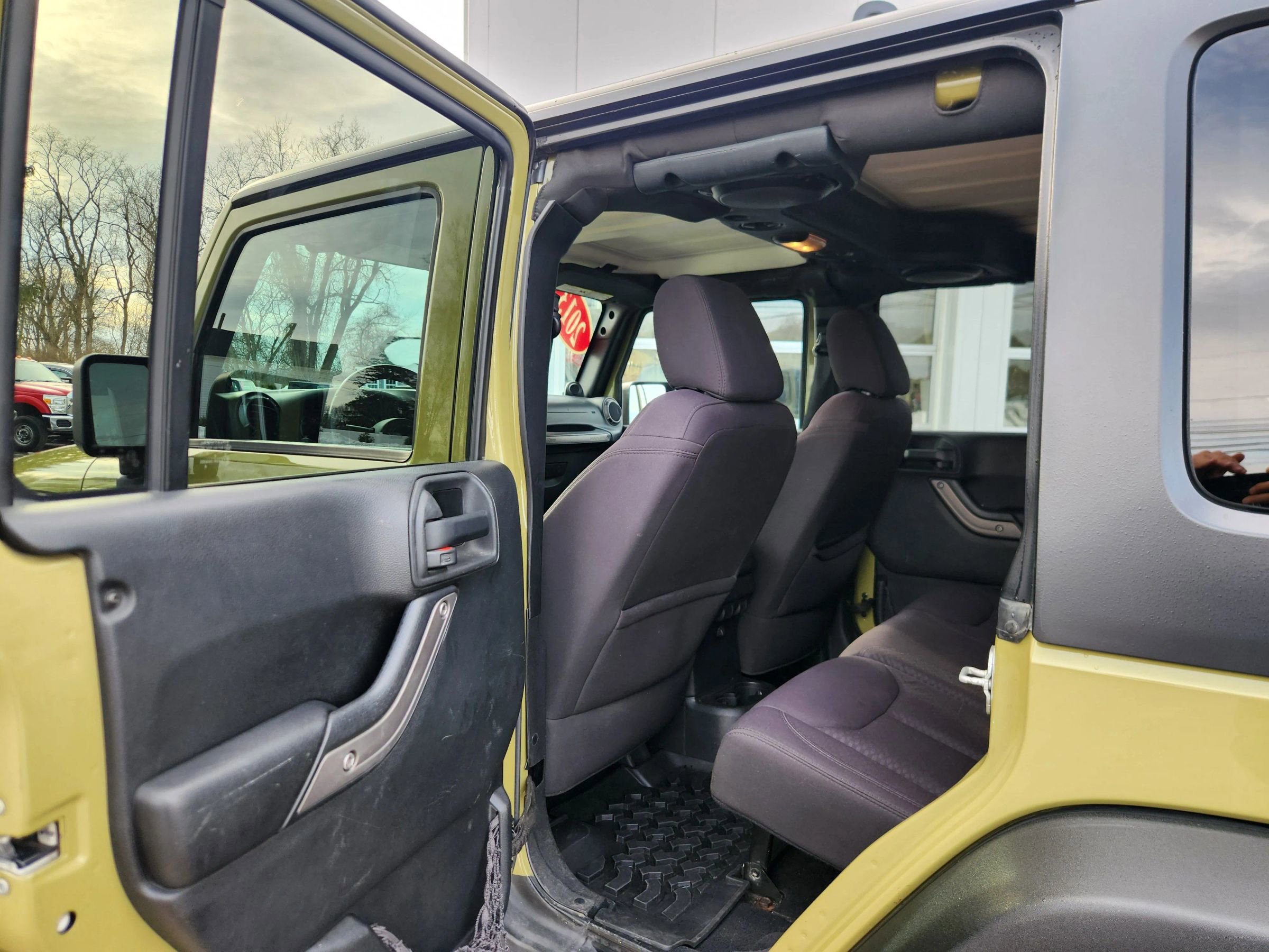 Used 2013 Jeep Wrangler Unlimited Sport image 34