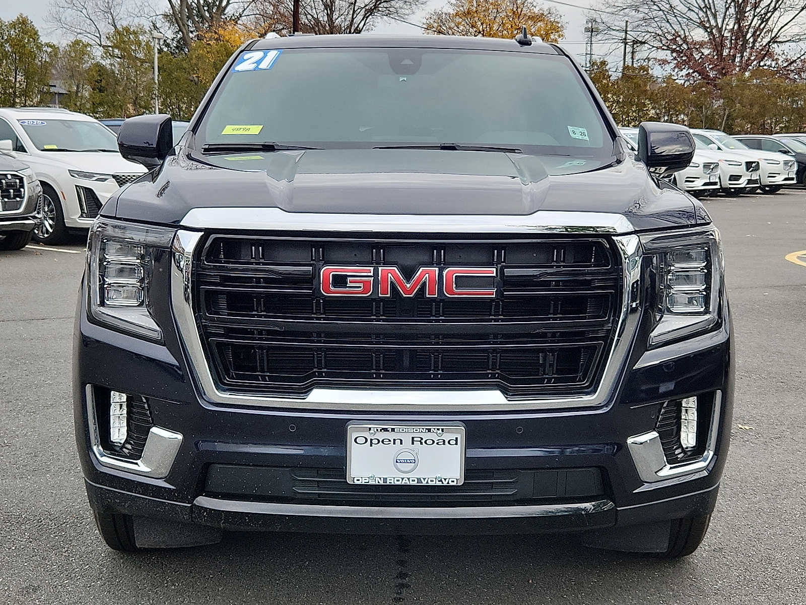 Used 2021 GMC Yukon SLE image 2