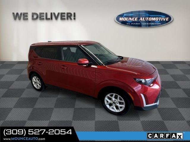 Used 2023 Kia Soul LX w/ LX Technology Package FWD image 4
