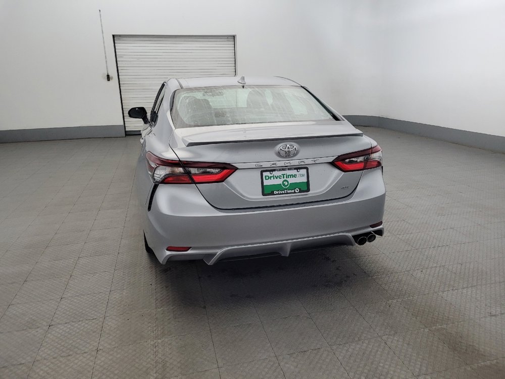 Used 2022 Toyota Camry SE image 6