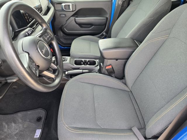 Certified 2025 Jeep Gladiator Sport AWD/4WD image 12