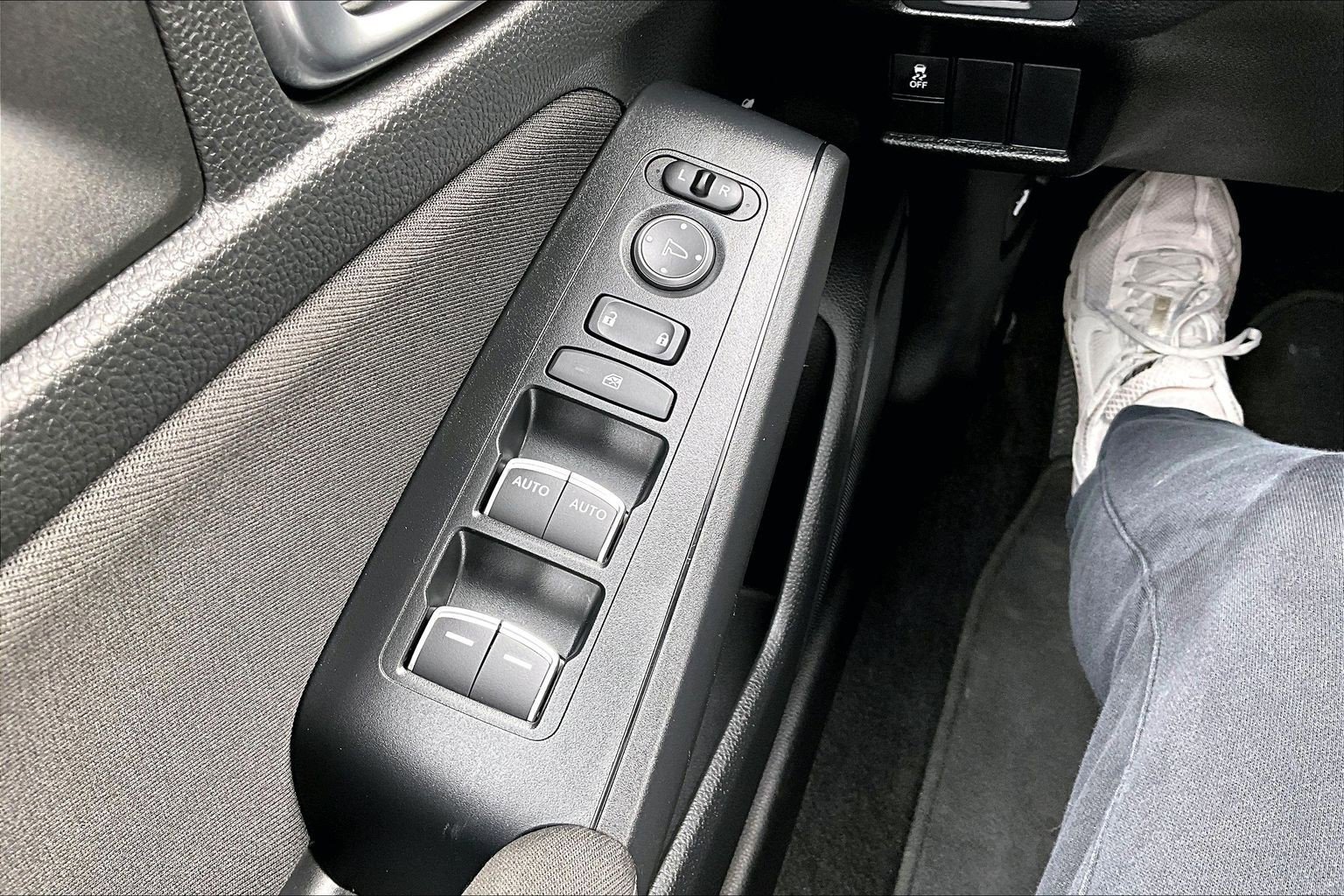 Used 2025 Honda Civic Sport image 34