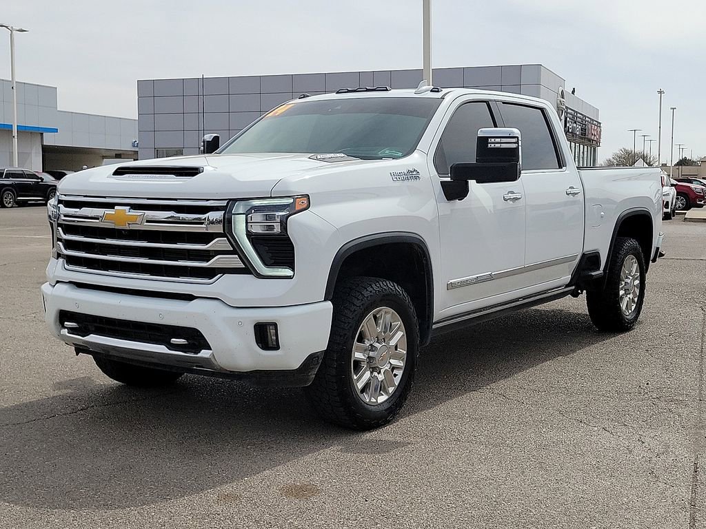 Used 2024 Chevrolet Silverado 2500 High Country w/ High Country Premium Package image 5
