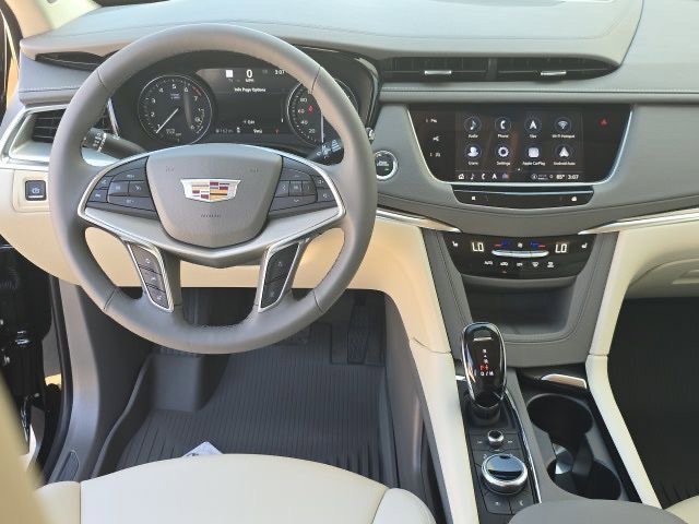 New 2026 Cadillac XT5 Premium Luxury w/ LPO, Floor Liner Package FWD image 23