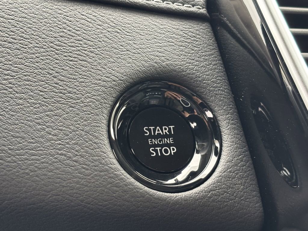 New 2026 Nissan Armada SV image 20