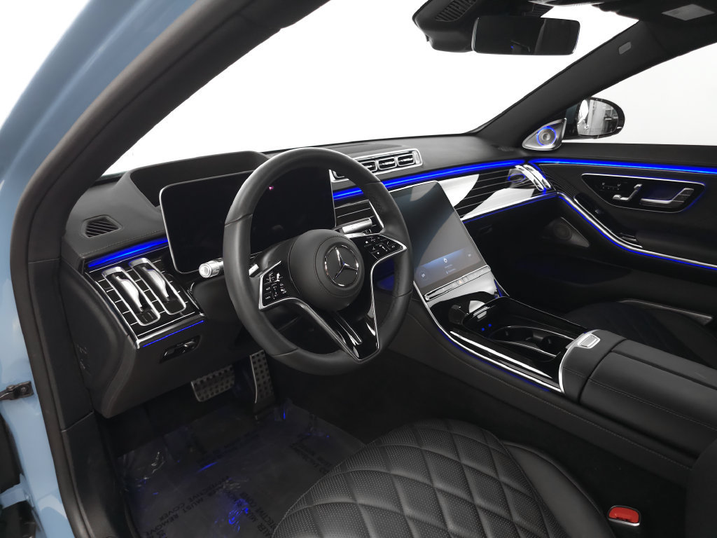Certified 2026 Mercedes-Benz S 580 4MATIC Sedan w/ AMG Line Package image 9