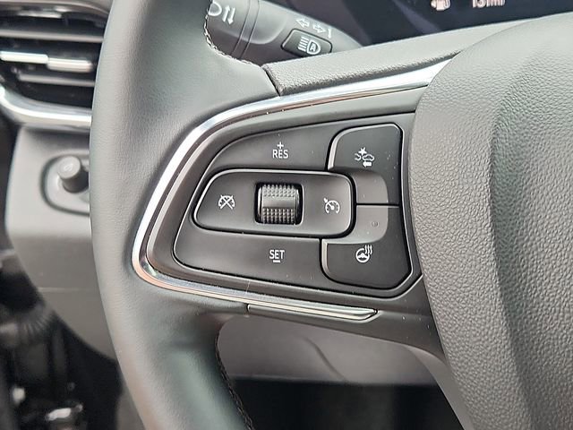 Certified 2025 Buick Envista Avenir FWD image 21