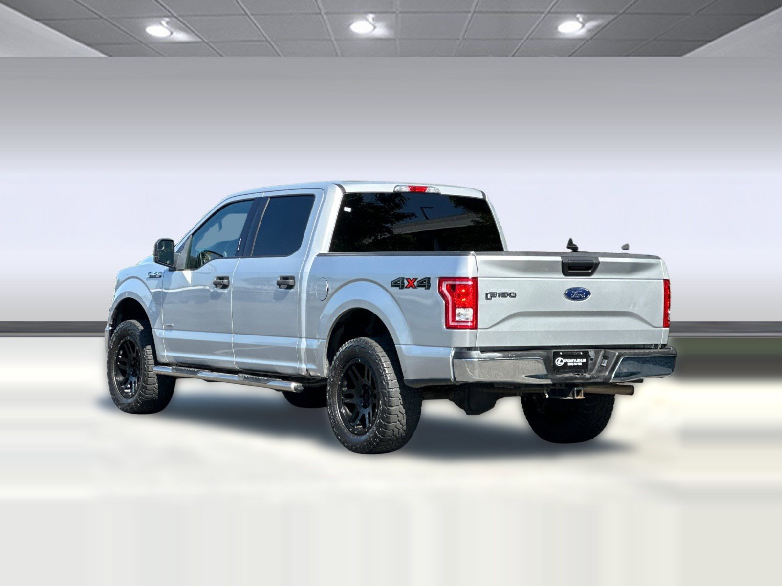 Used 2016 Ford F150 XLT AWD/4WD image 3