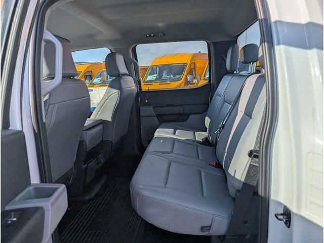 New 2026 Ford F250 XL w/ XL Chrome Package image 11