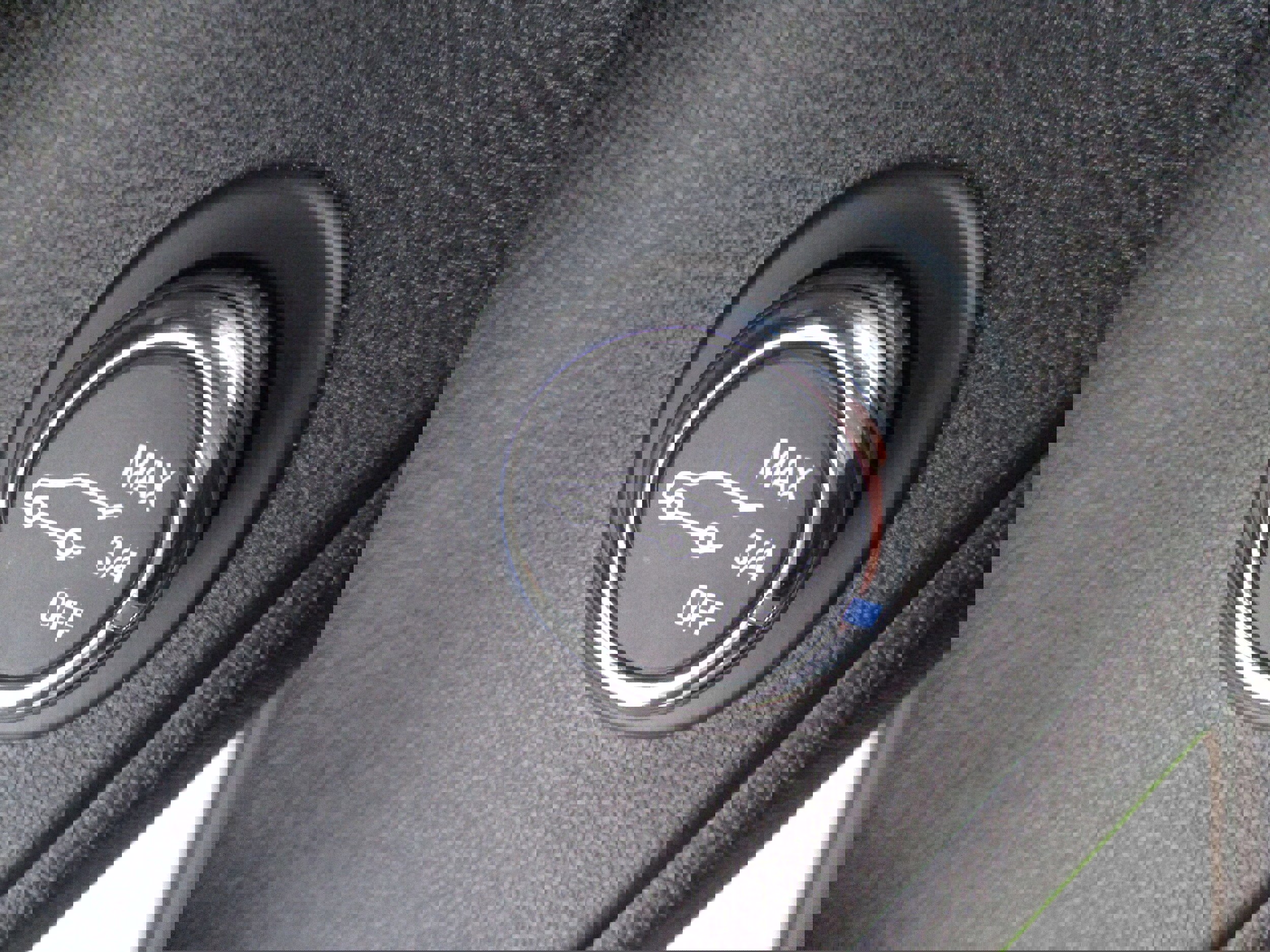 Used 2024 Chevrolet Blazer LT w/ Convenience Package image 31