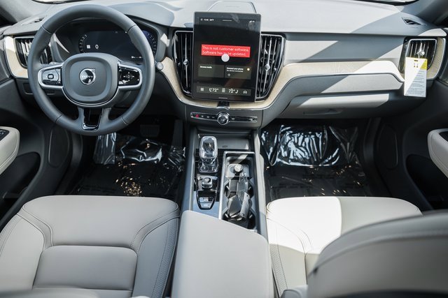 New 2026 Volvo XC60 B5 Plus w/ Protection Package Premier image 18