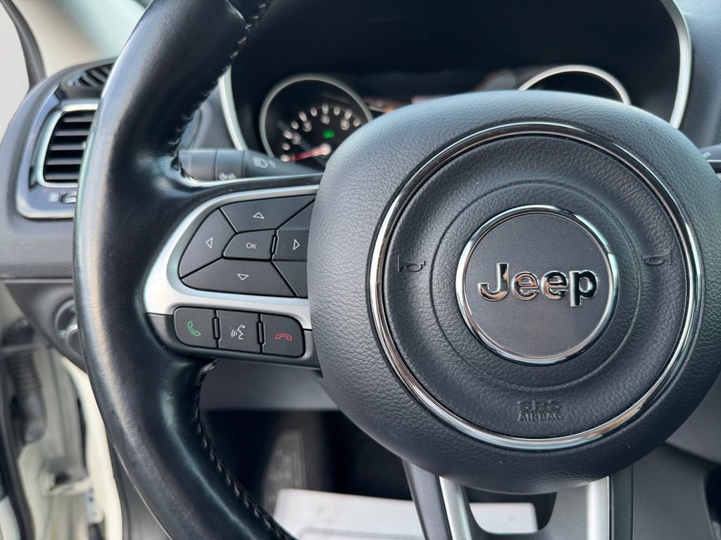 Used 2021 Jeep Compass Limited AWD/4WD image 21