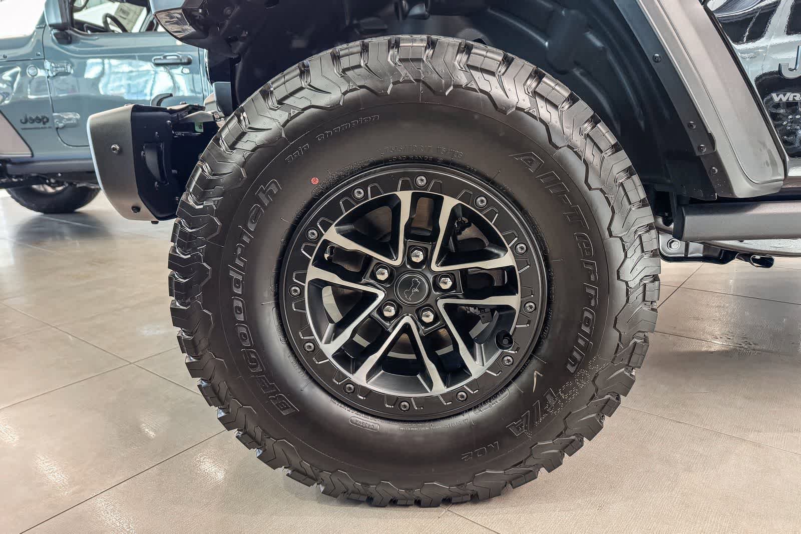 New 2026 Jeep Wrangler Unlimited Rubicon 392 w/ Quick Order Package 27X Moab AWD/4WD image 9