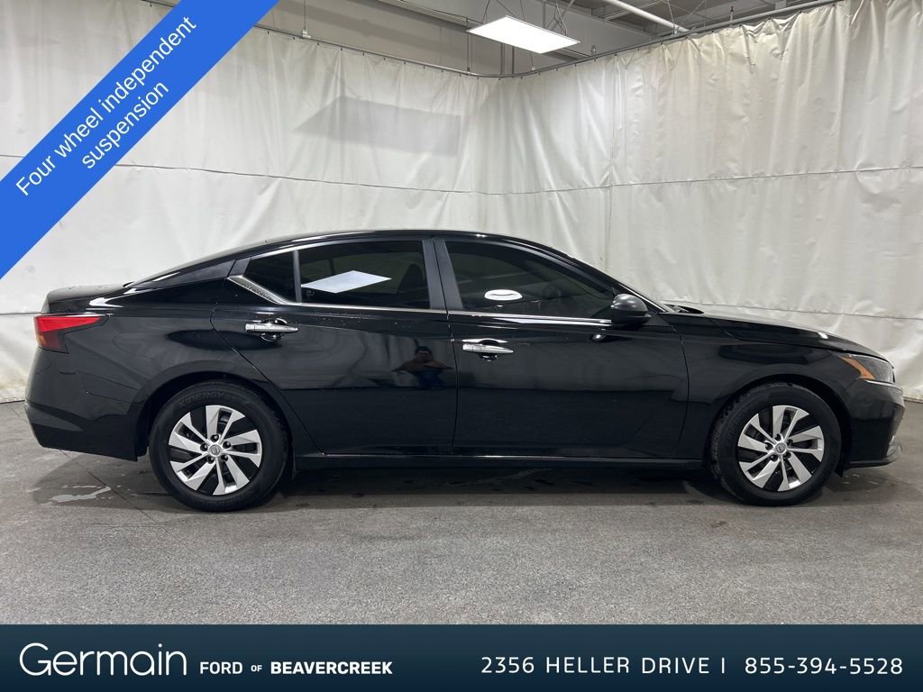Used 2024 Nissan Altima 2.5 S image 2