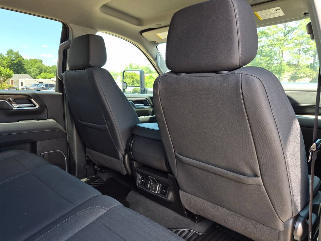 Used 2025 Chevrolet Silverado 2500 LT w/ Convenience Package AWD/4WD image 39