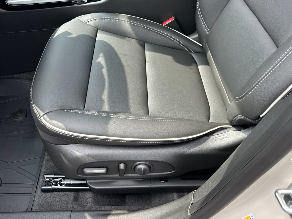 New 2026 Buick Envista Sport Touring w/ Studio Series FWD image 12