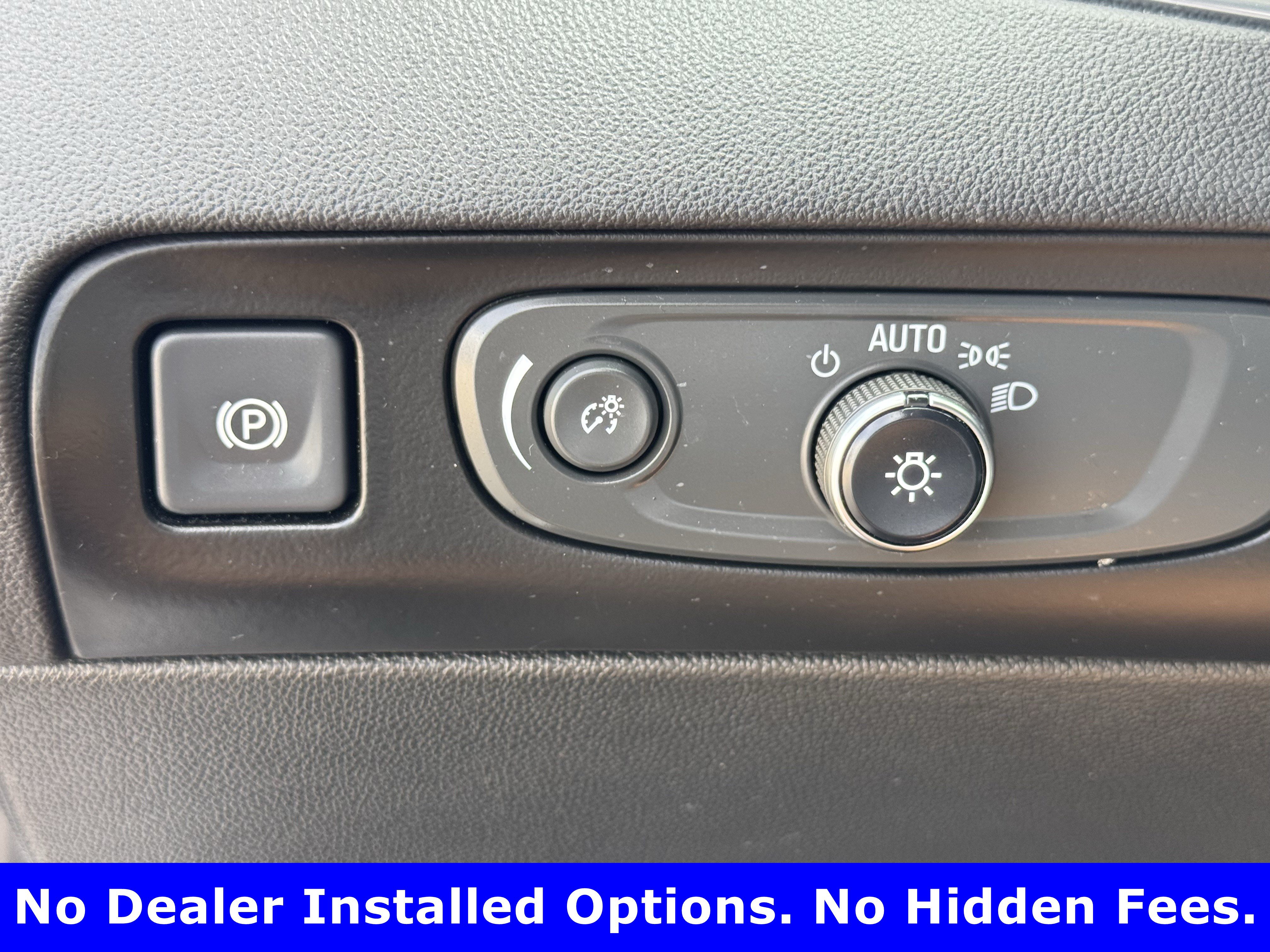 Used 2021 Buick Enclave Essence w/ Sound and Sites Package FWD image 20