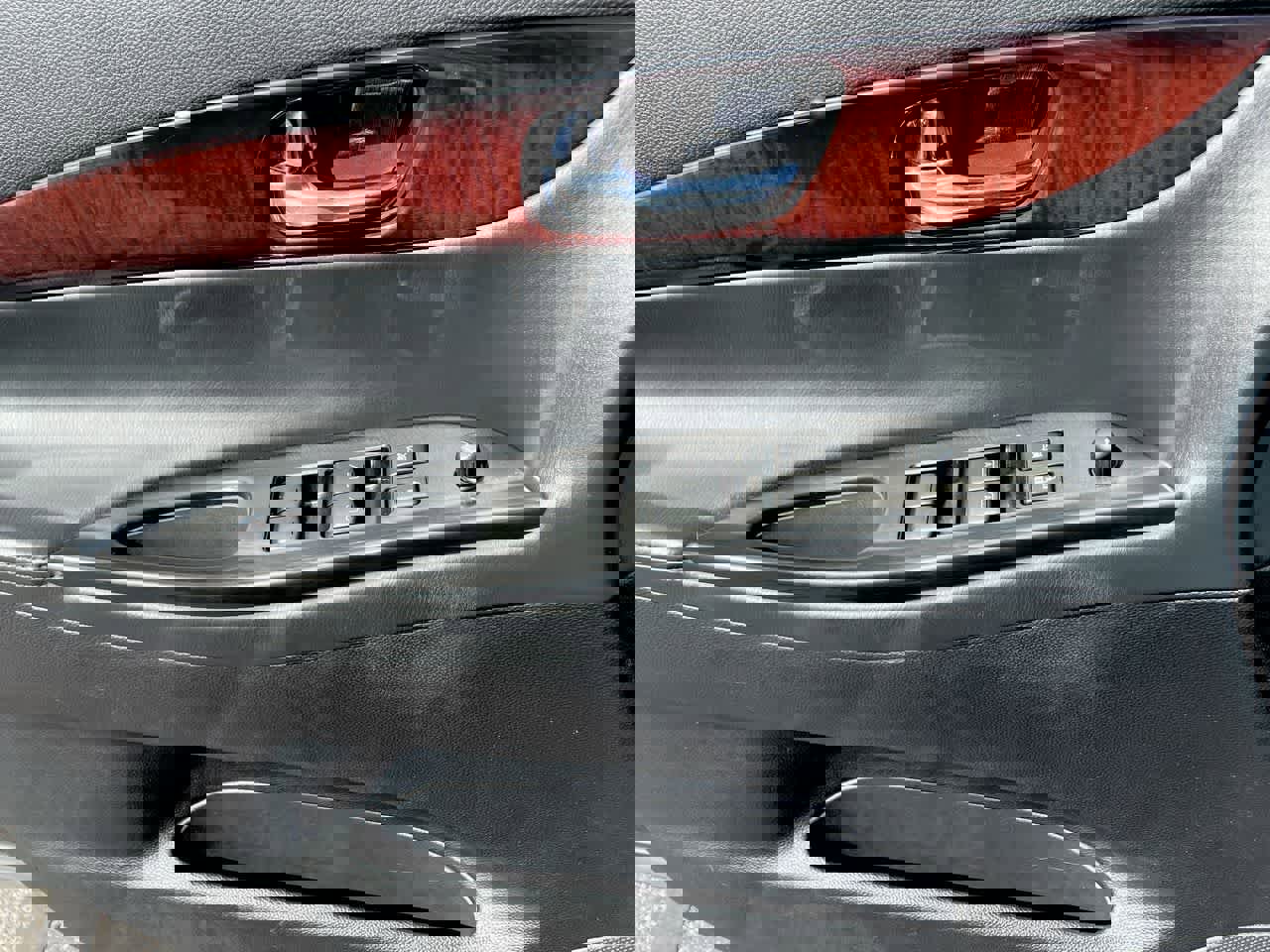 Used 2012 INFINITI EX35 Journey image 28