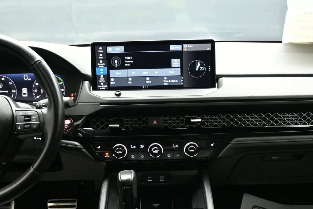 Used 2025 Honda Accord Sport image 19