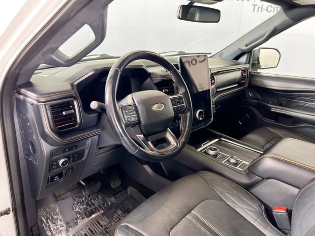 Used 2022 Ford Expedition Max Platinum AWD/4WD image 4