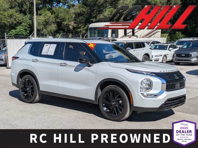 Used 2024 Mitsubishi Outlander SE