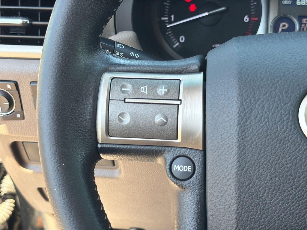 Used 2017 Lexus GX 460 AWD/4WD image 9