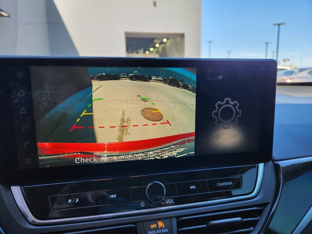 Used 2024 Nissan Altima 2.5 SR w/ SR Premium Package image 17