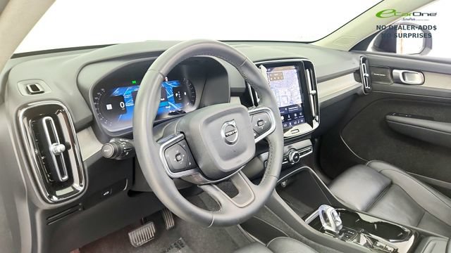 Used 2024 Volvo XC40 B5 Plus w/ Protection Package Premier AWD/4WD image 48