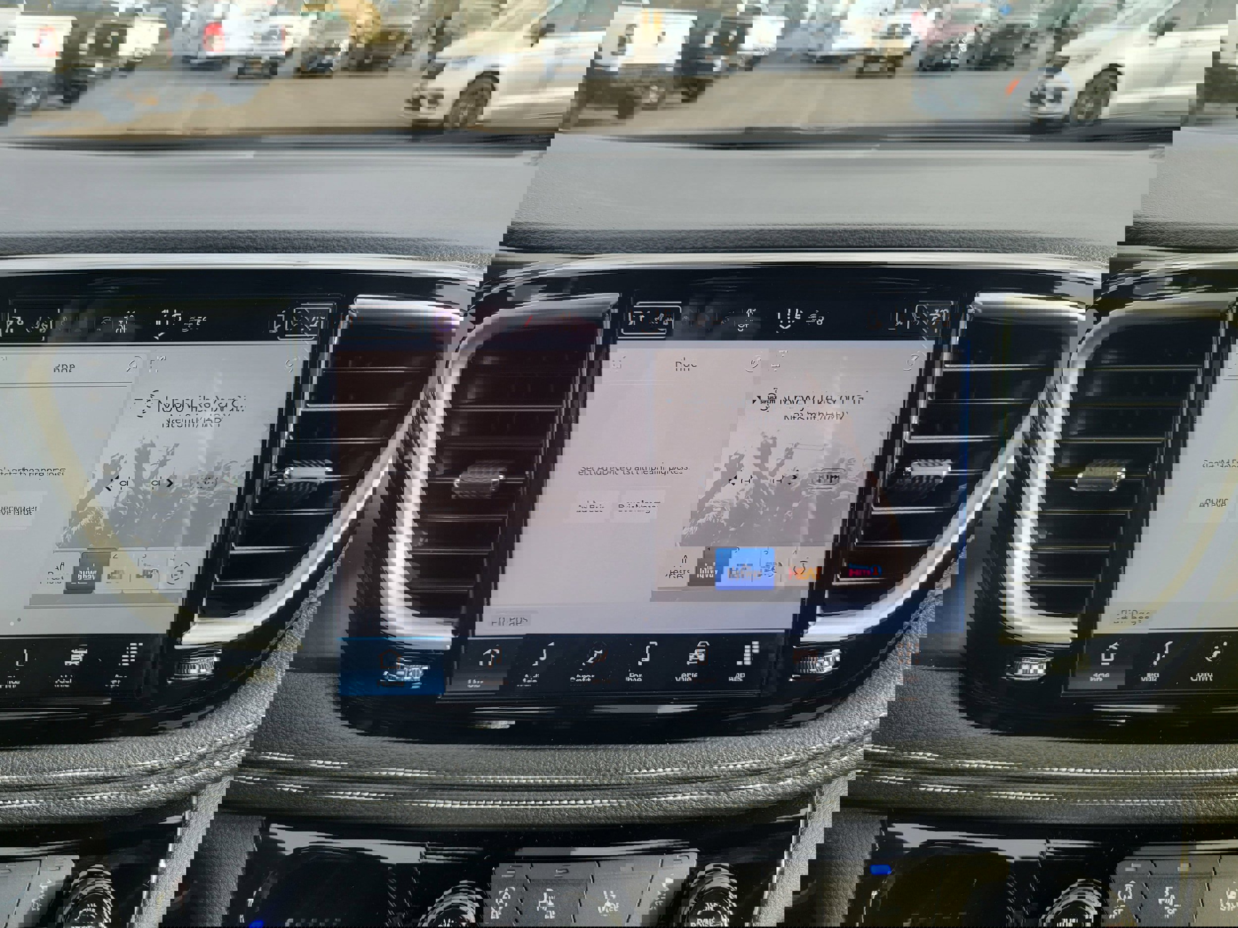 New 2026 Chrysler Pacifica Select image 9