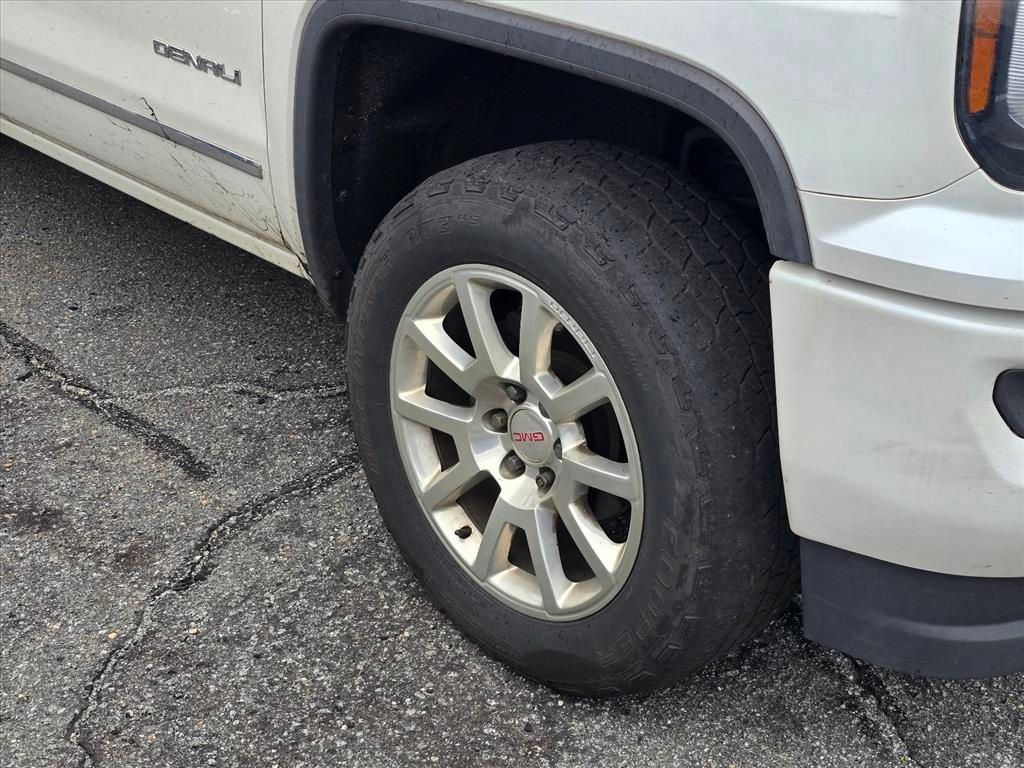Used 2018 GMC Sierra 1500 Denali AWD/4WD image 17