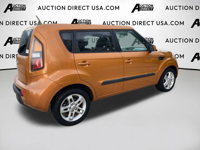 Used 2011 Kia Soul + w/ Audio Pkg FWD image 22