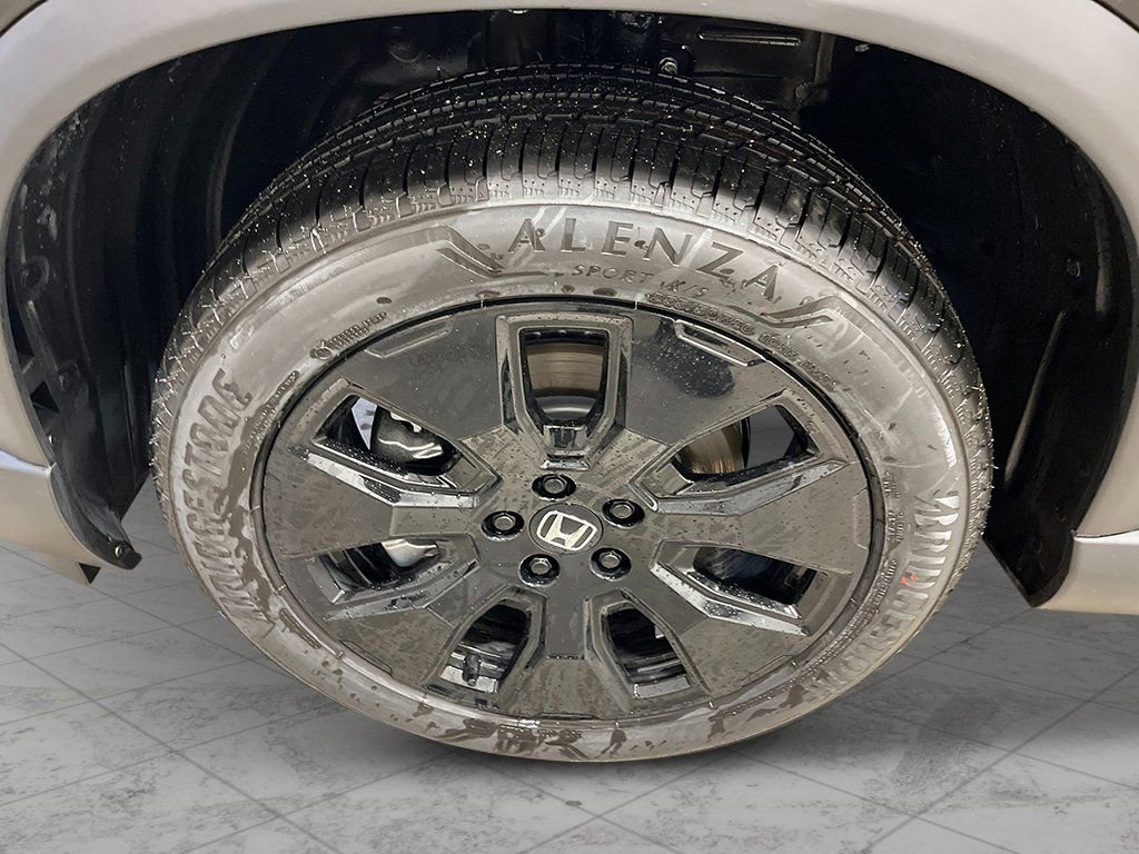 New 2026 Honda Pilot Black Edition image 11