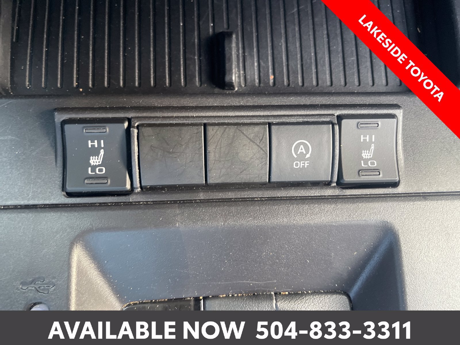 Certified 2026 Toyota Corolla Cross XLE FWD image 36