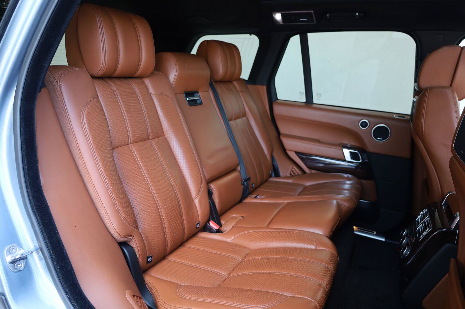 Used 2014 Land Rover Range Rover Autobiography AWD/4WD image 26