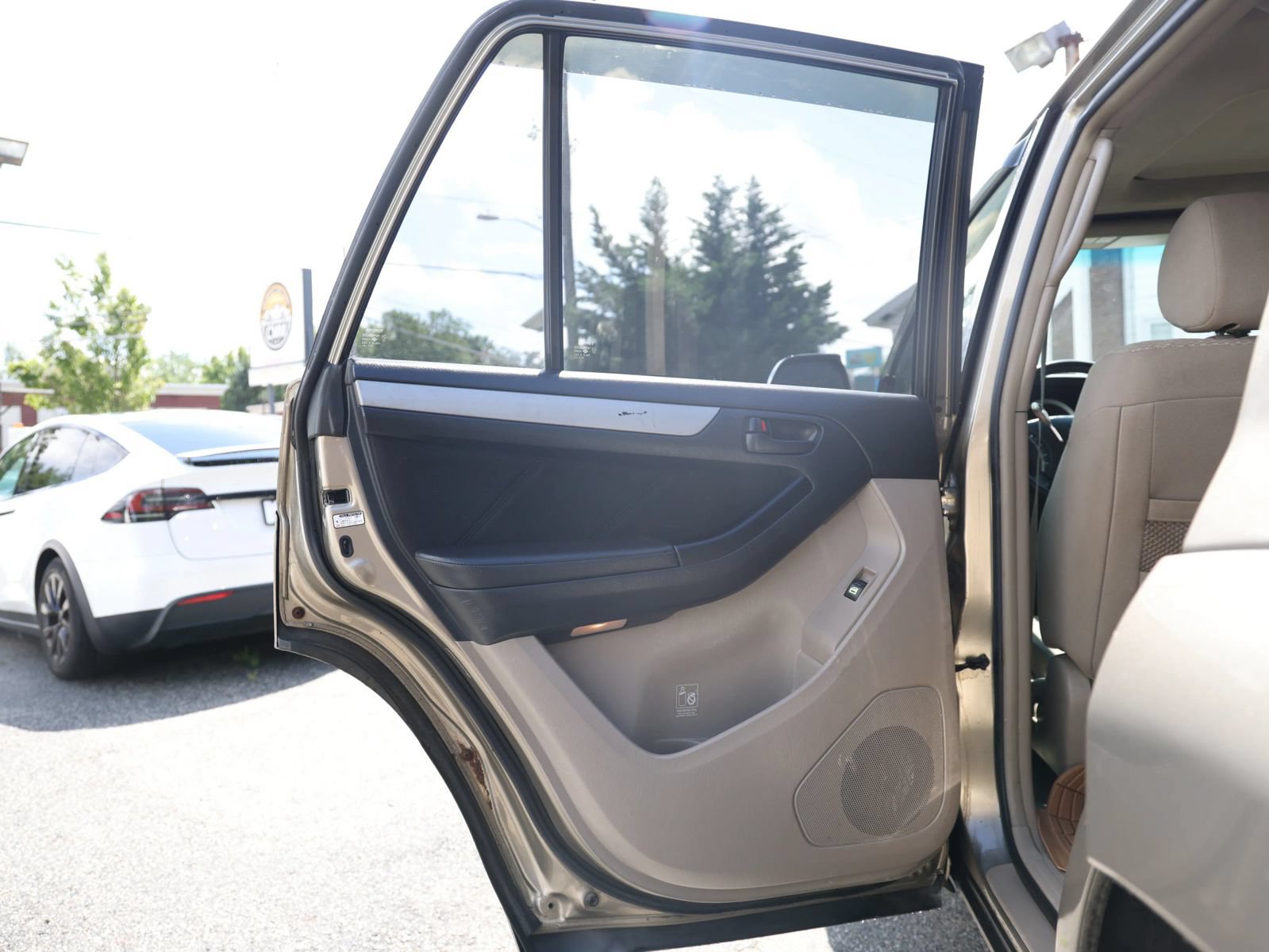 Used 2007 Toyota 4Runner SR5 AWD/4WD image 30